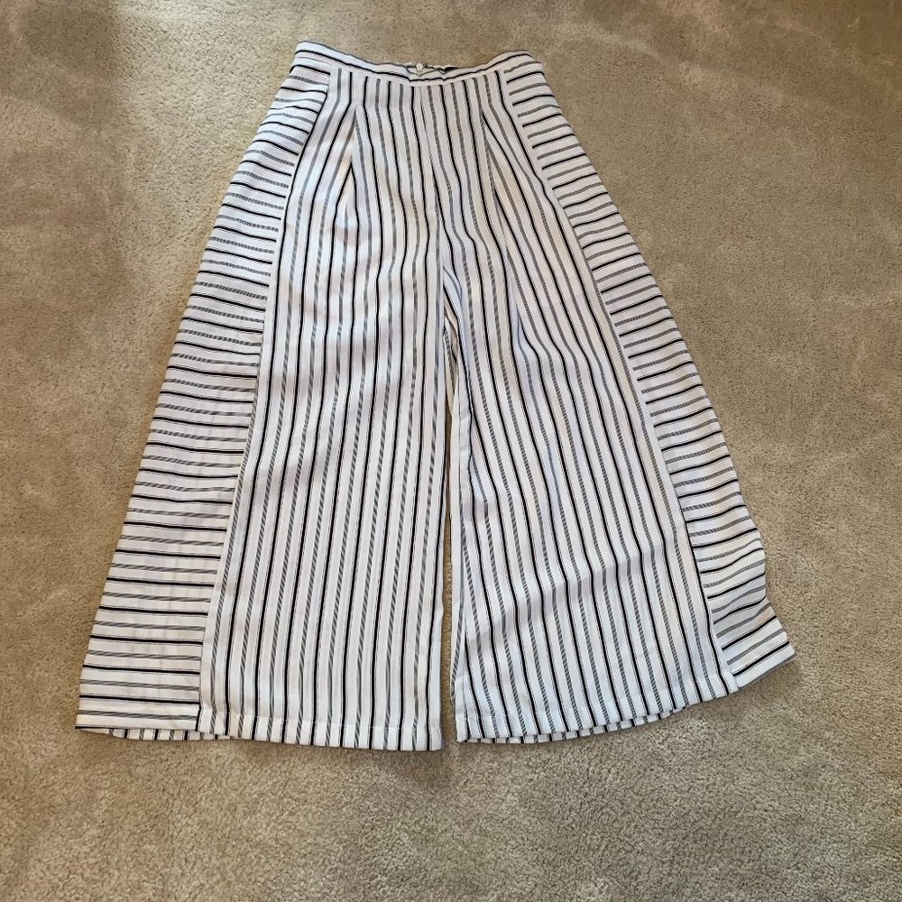 Doe & Rae Striped Culottes Size XS